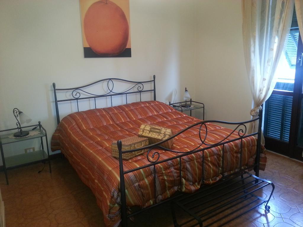 Pietra Preziosa Bed & Breakfast Pietra Ligure Room photo
